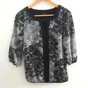 ISPIRI  | Women's White/Black Abstract Floral 3/4 Length Sleeve Top Size…